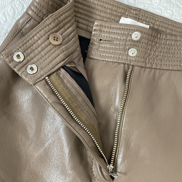 Aritzia Wilfred Funk Pant High-waisted vegan leather pants Size 00 Shitaki - Picture 11 of 14